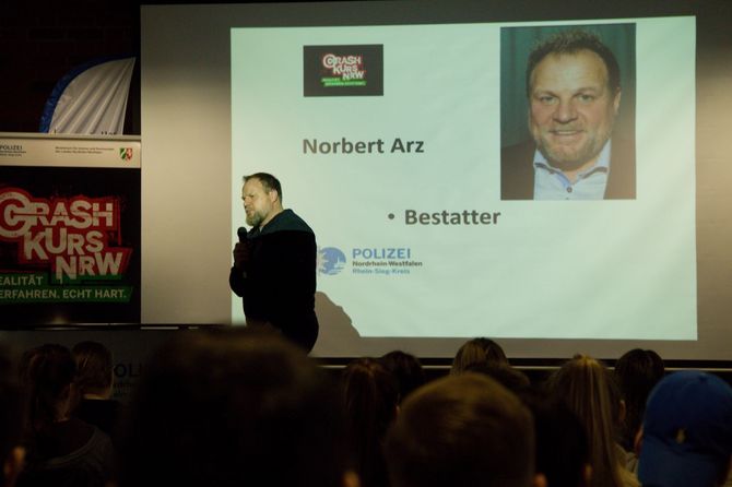 Norbert Arz, Bestatter, berichtet aus seiner Erfahrung